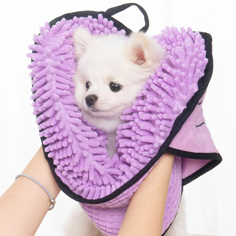 Pet Drying Towel with Hand Pockets – For Dogs & Cats