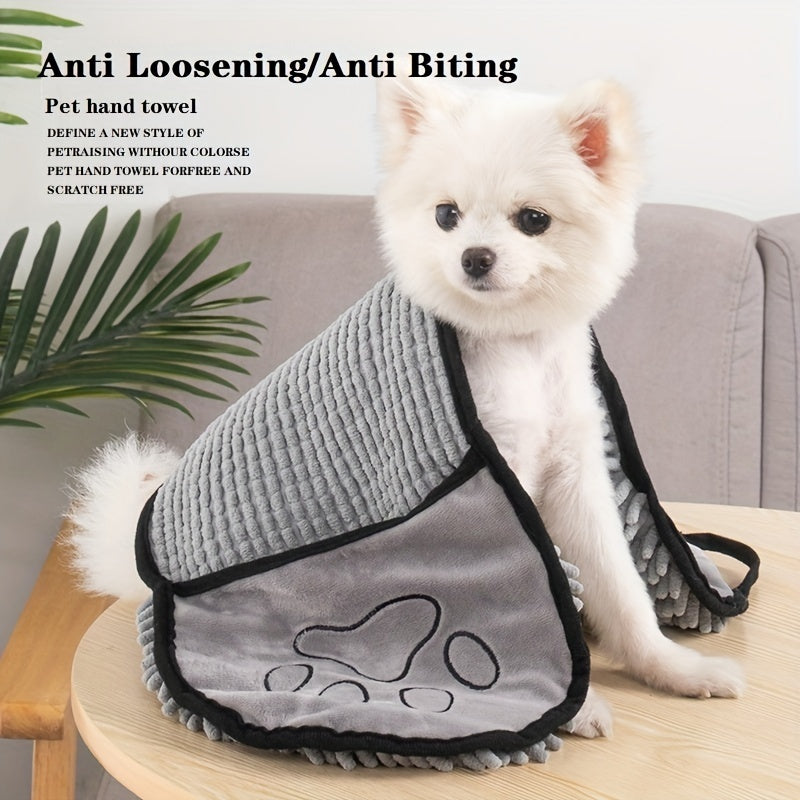 Pet Drying Towel with Hand Pockets – For Dogs & Cats